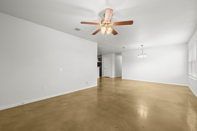 Building Photo - 1809 Indian Trail Dr
