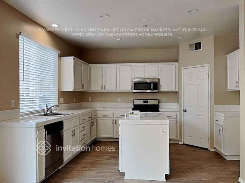 Building Photo - 1454 Haddington Dr