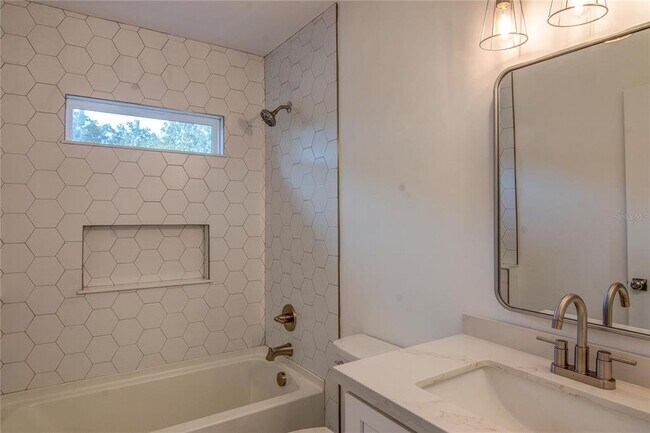 Building Photo - 15506 NW 134th Terrace