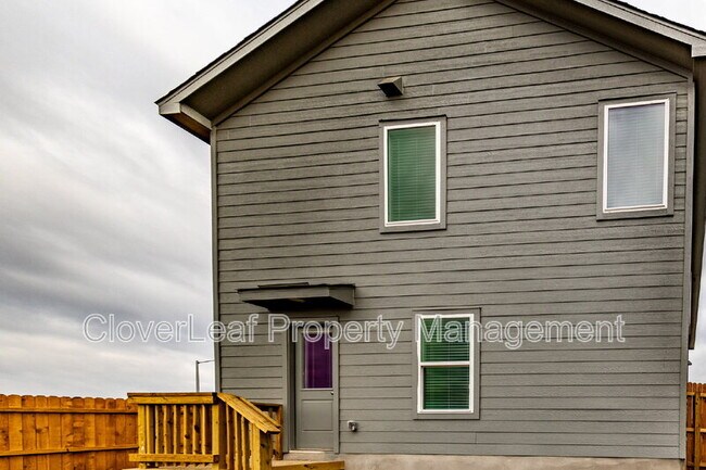 Building Photo - 12822 Ratcliff Lk