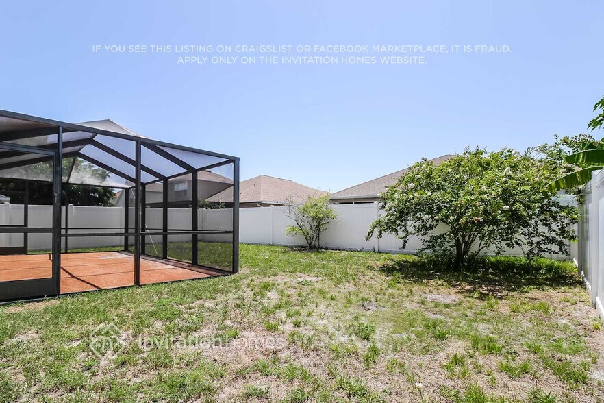 Building Photo - 449 Stone Briar Dr