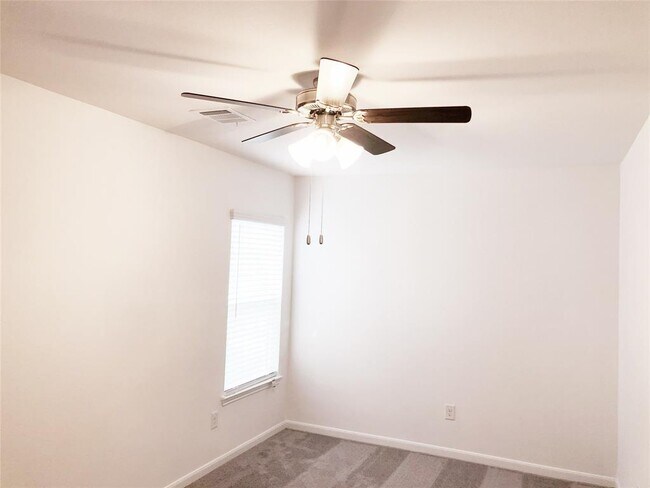 Building Photo - 491 Mesquite