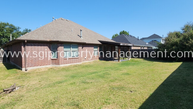 Building Photo - 126 Beacon Hill Ln