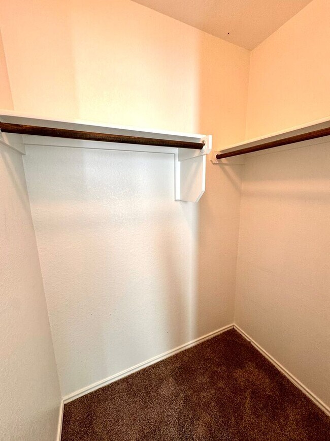 Building Photo - AVAILABLE SOON!