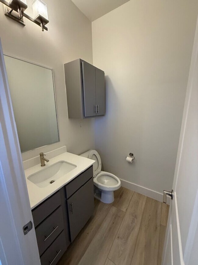 Building Photo - Beautiful home in Edmond/Oklahoma City