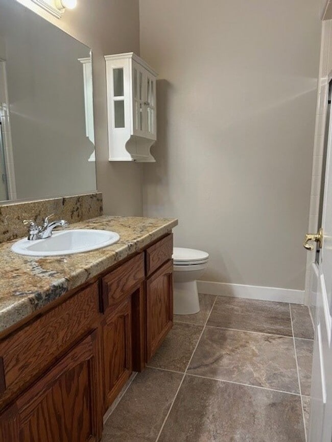 Building Photo - 11100 Myers Ranch Ct