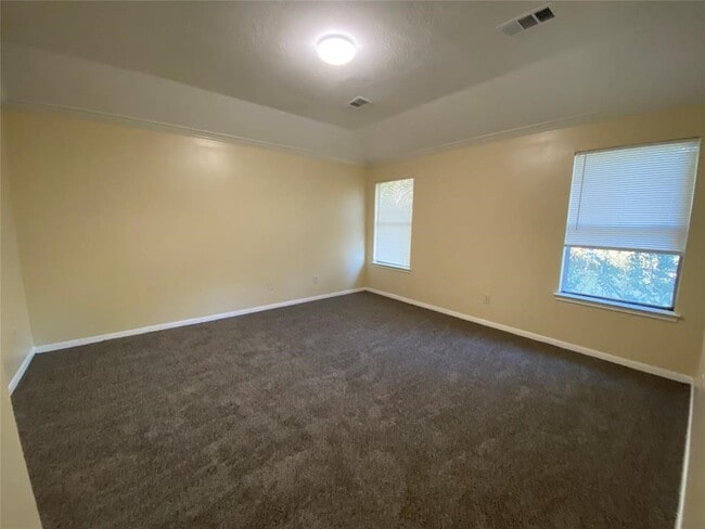 Building Photo - 5423 Gosforth Dr