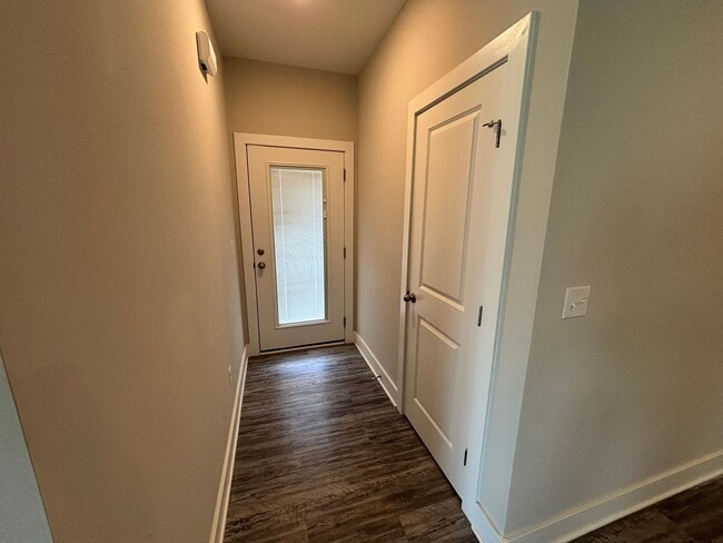 Building Photo - Spacious 3BR Home with Granite Kitchen & Covered Patio Near 53rd & Meridian