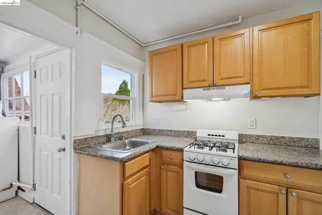 Building Photo - 2923 Wheeler St