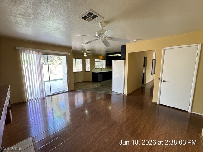 Building Photo - 8240 Marcasel Dr