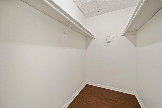 Building Photo - 2110 Rio Grande St