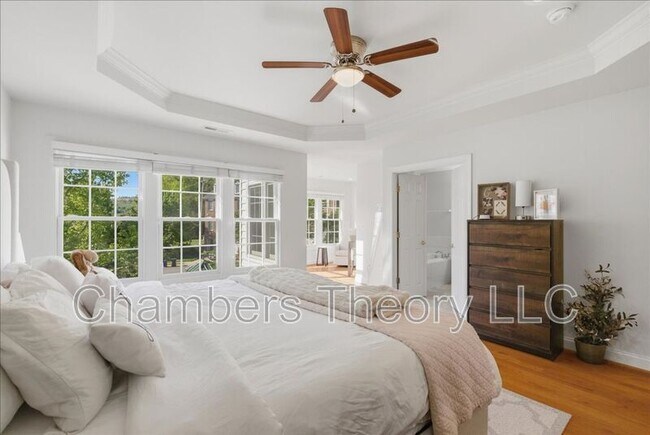 Building Photo - 8407 Chaucer House Ct