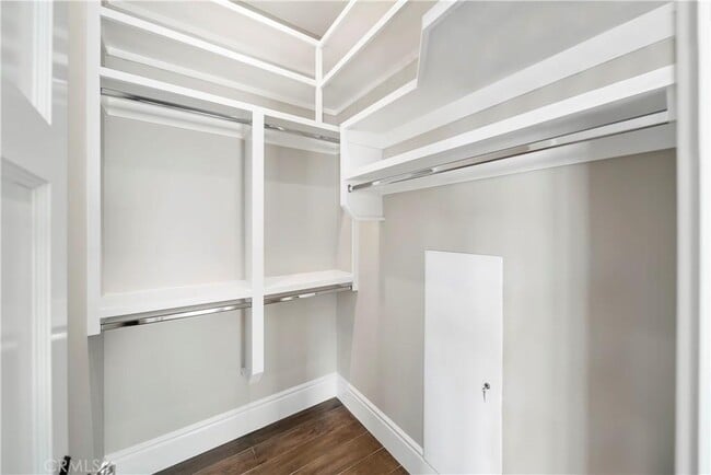 Building Photo - 3510 3rd Ave