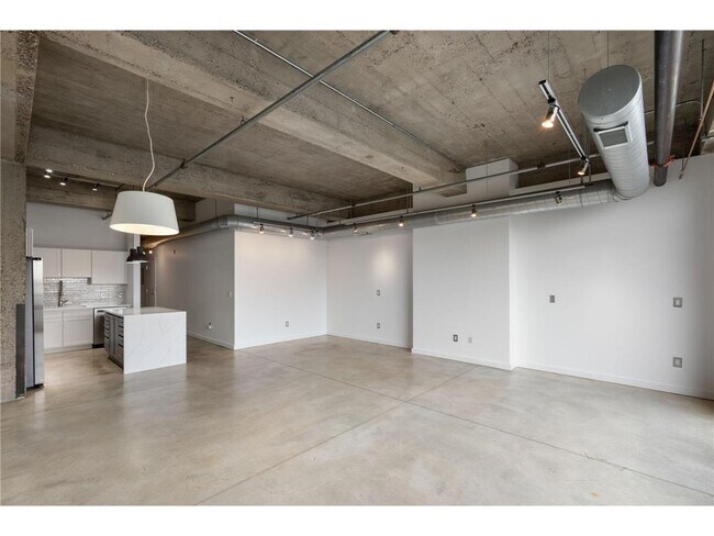 Building Photo - 901 N 3rd St