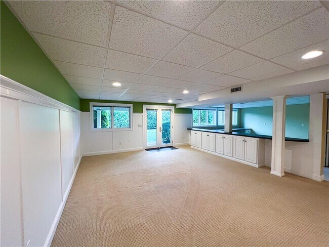 Building Photo - 39 Eagle Dr