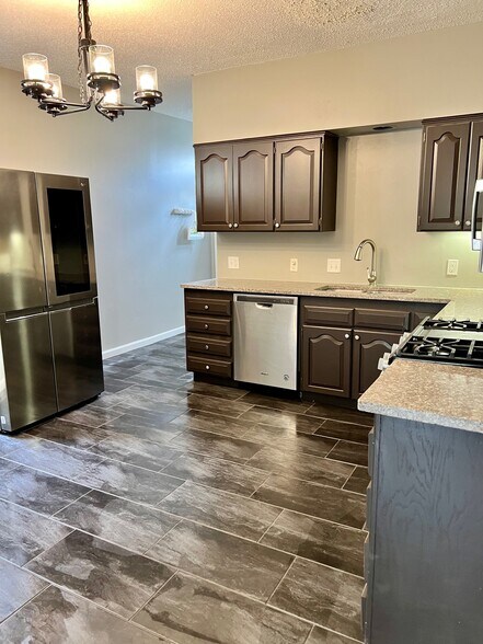 modern touches perfectly compliment historic features - 454 Forest St