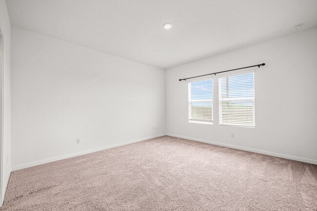 Building Photo - SIngle Story in Cordova Crossing!