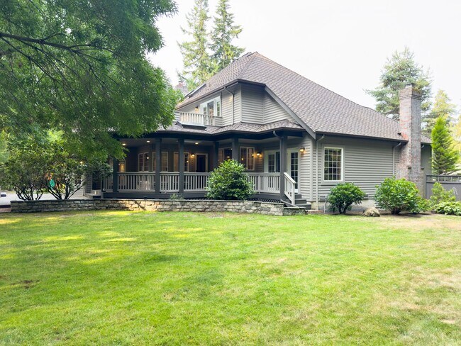 Building Photo - 4bd/2.5ba Redmond Home