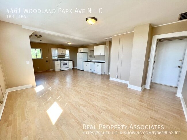 Building Photo - 4461 Woodland Park Ave N