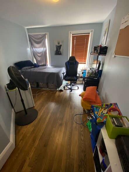 Bedroom 2 - 608 Washington St