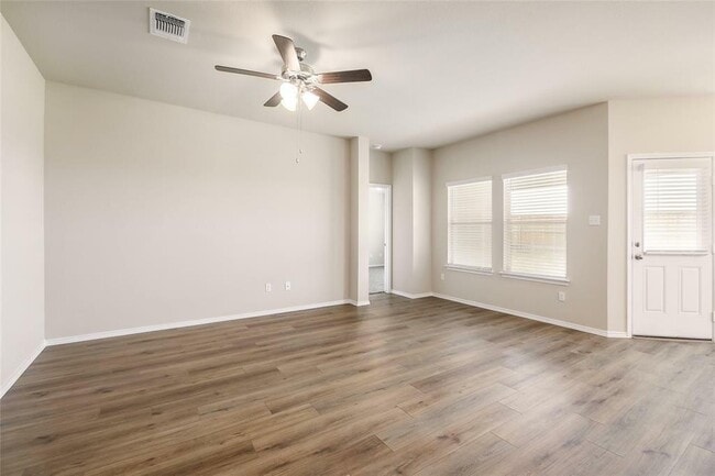 Building Photo - 401 Yemen Rd