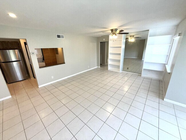 Building Photo - 4987 Sable Pine Cir