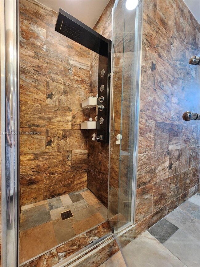 Building Photo - 21028 NE 34th Ct