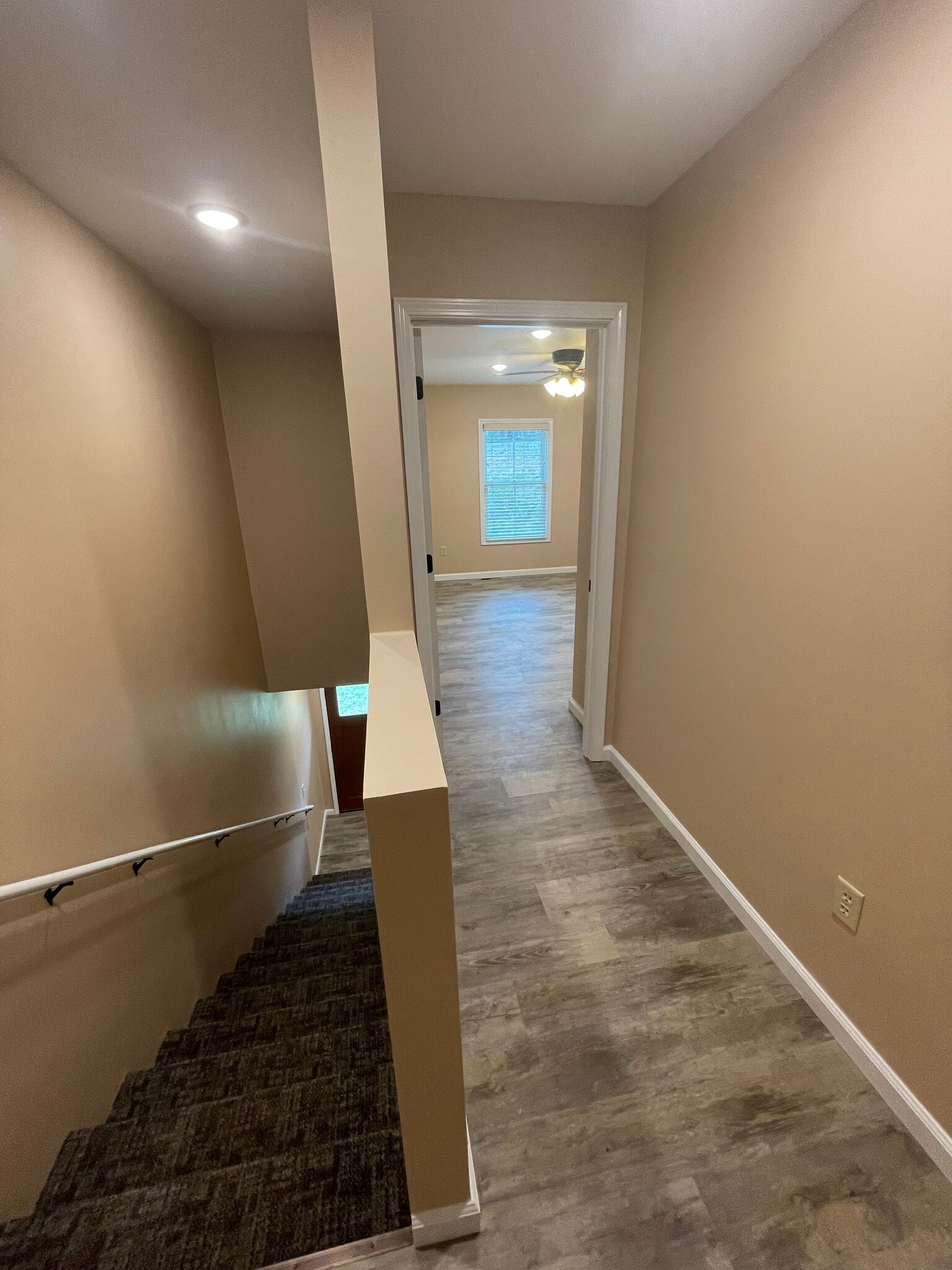 Building Photo - 1206 Bardsley Rd