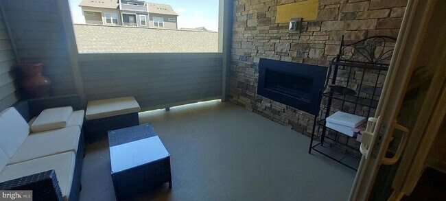 Building Photo - 3611 Flatwoods Dr