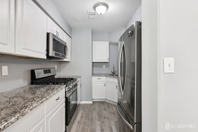 Building Photo - 1086 Schmidt Ln