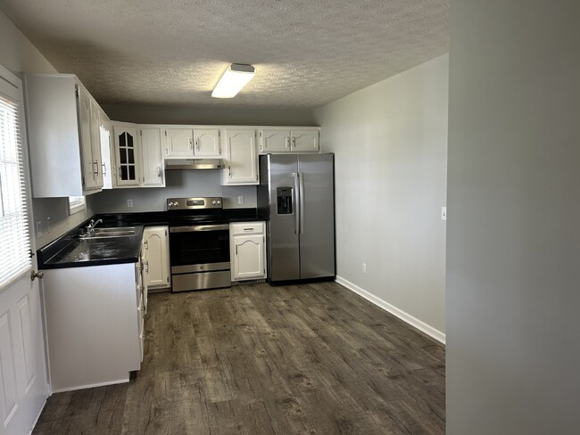 Building Photo - 3BD 2 BA HOME FOR RENT IN ALGOOD