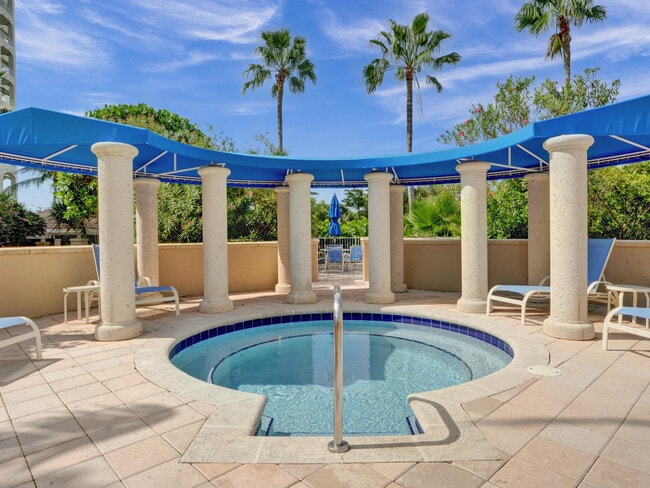 Building Photo - 3720 S Ocean Blvd