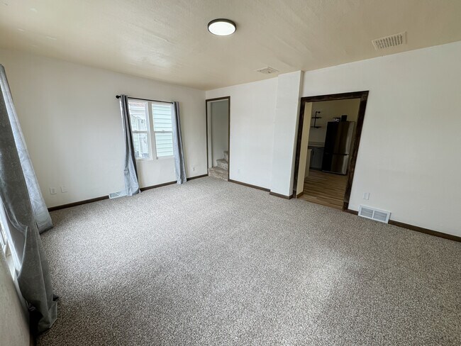 Building Photo - Rustic Farmhouse