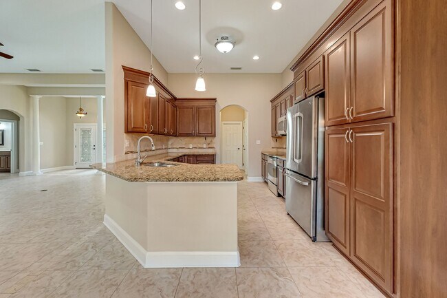 Building Photo - Gorgeous Southern Living Home in Coveted S...