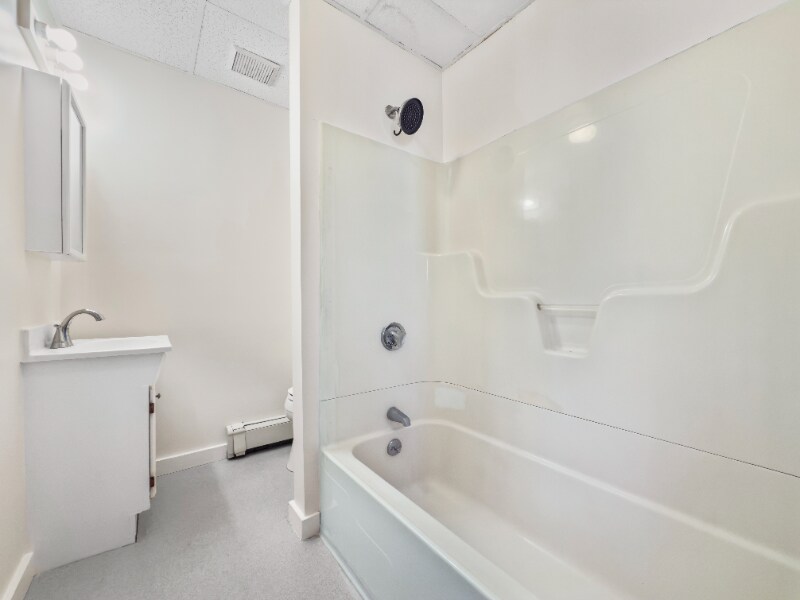 Building Photo - 8 Colby St