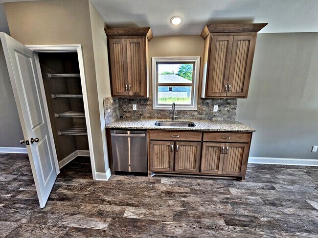 Building Photo - HOUSE for RENT Hartselle 3BR Built 2024