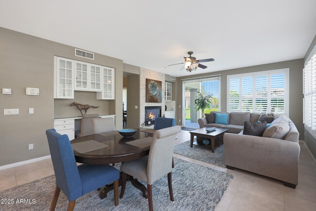 Building Photo - 1740 W Bartlett Way