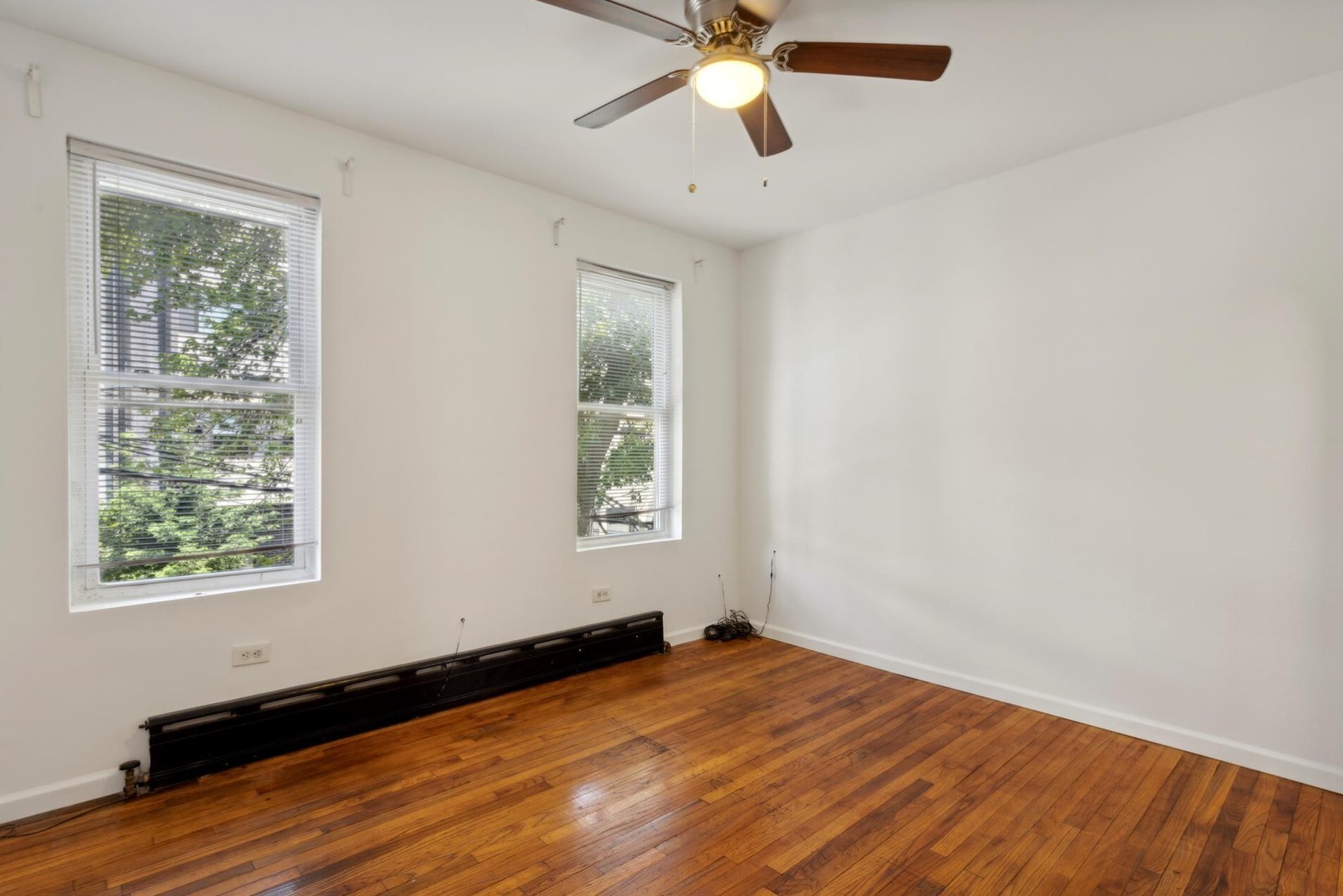 Building Photo - 1212 Day St