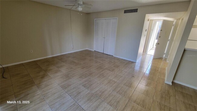 Building Photo - 261 Scottsdale Square