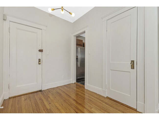 Building Photo - 339 S Huntington Ave