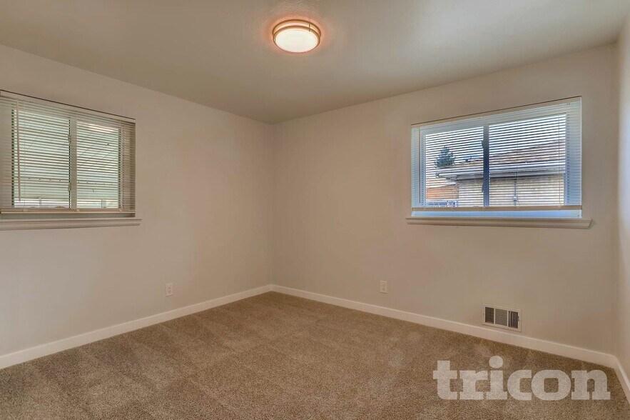 Building Photo - 3115 Xanadu St