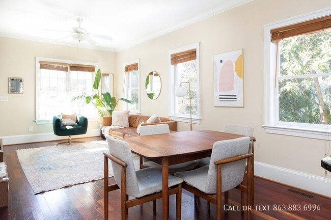 Building Photo - Beautiful House Just 2 Blocks From MUSC | ...