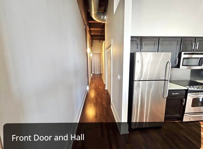 Building Photo - FrontStreet420S