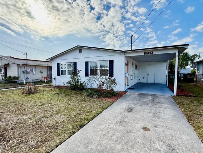 Building Photo - 1904 W Cypress St