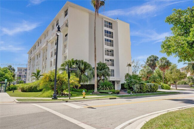 Building Photo - 17800 Atlantic Blvd