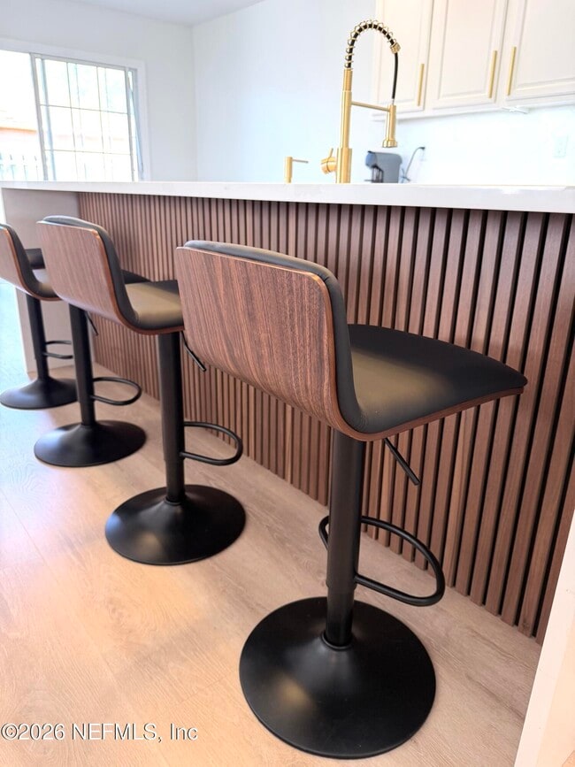 Building Photo - 4014 Cedar Bluff Ln