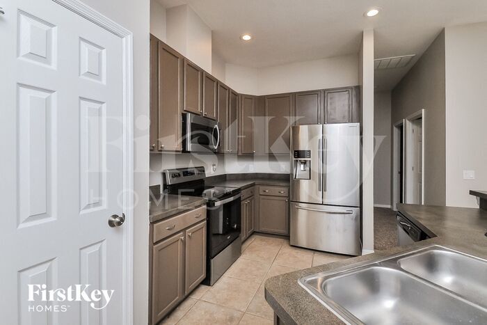 Building Photo - 1102 Lumsden Trace Cir