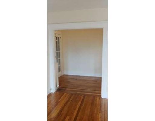 Building Photo - 31 Dennison Ave