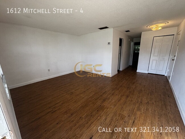 Building Photo - 1612 Mitchell St