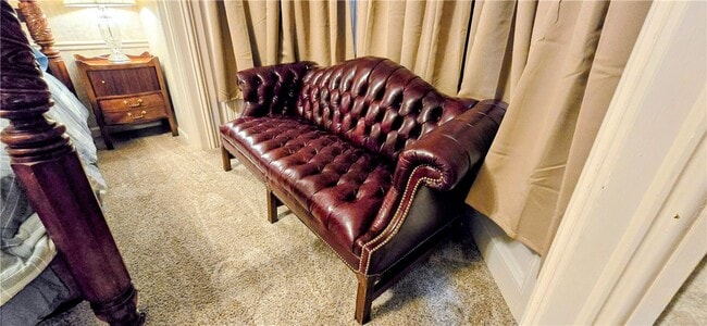 Building Photo - 315 Laurens St